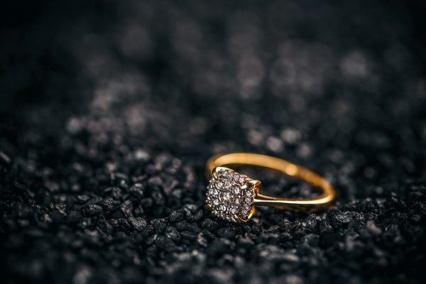 photographing jewelry on a dramatic background